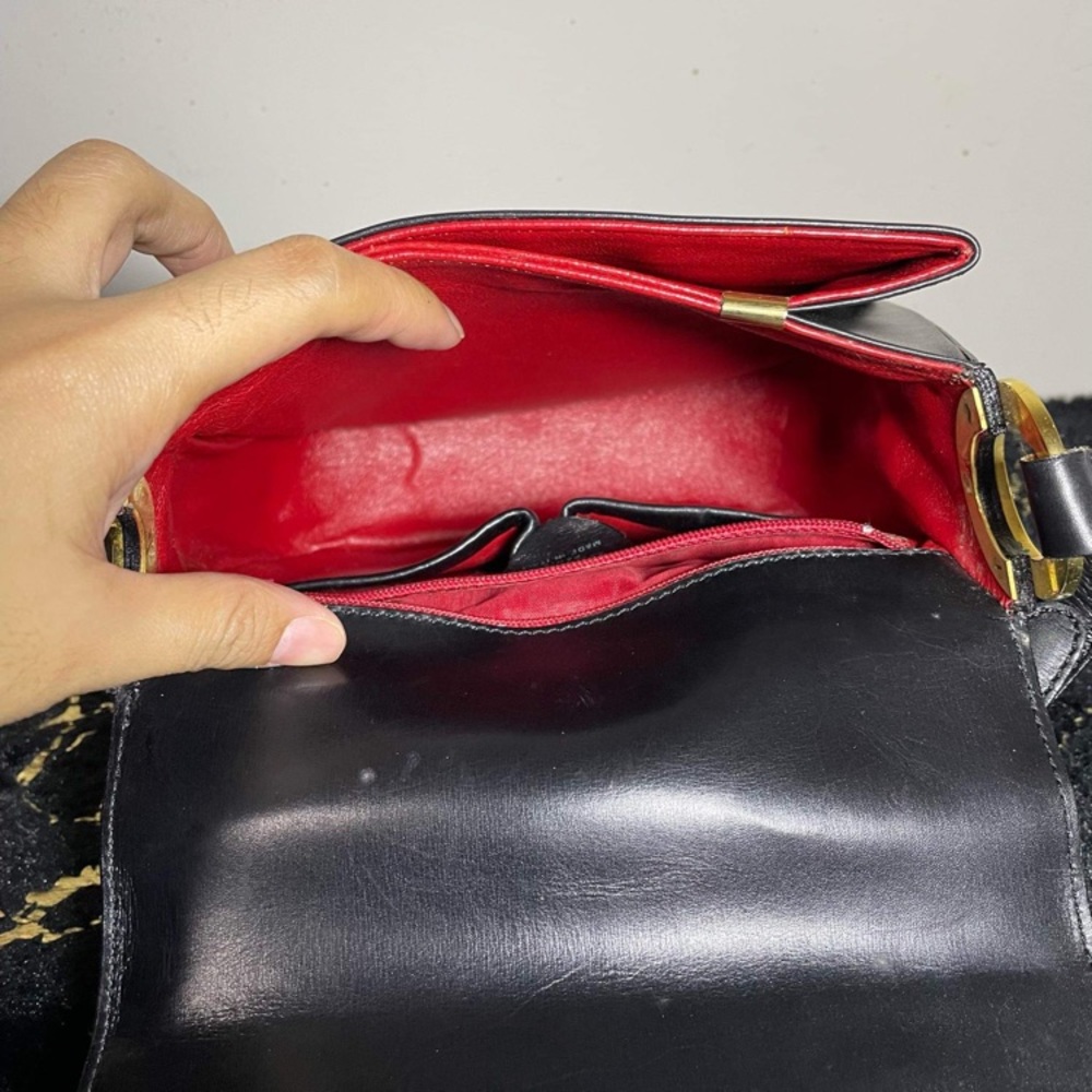 SALE:AUTHENTIC CELINE BLACK SQUARE LEATHER SHOULDER BAG - RUBS AS IS - Picture 10 of 13